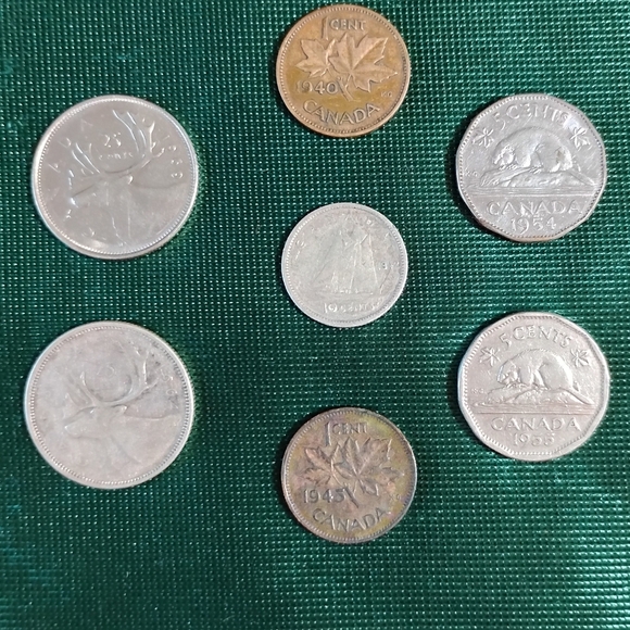 Vintage Canadian Coin Collection - 1940-1969 - Picture 1 of 9